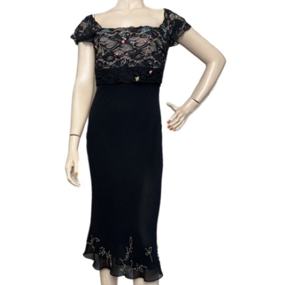 Morrell Maxie Silk Beaded Floral Lace Dress - Picture 3 of 17